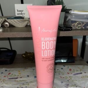 Pink Nourishing Body Oil Moisturizer